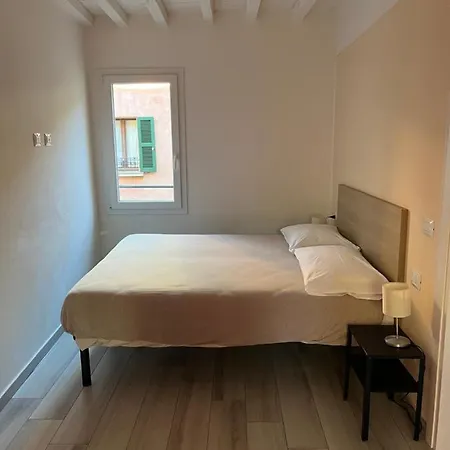 アパート Terrazza Montegrappa