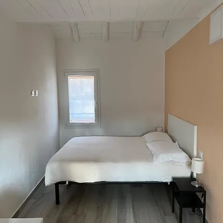 Terrazza Montegrappa * Реджонель-Эмилия